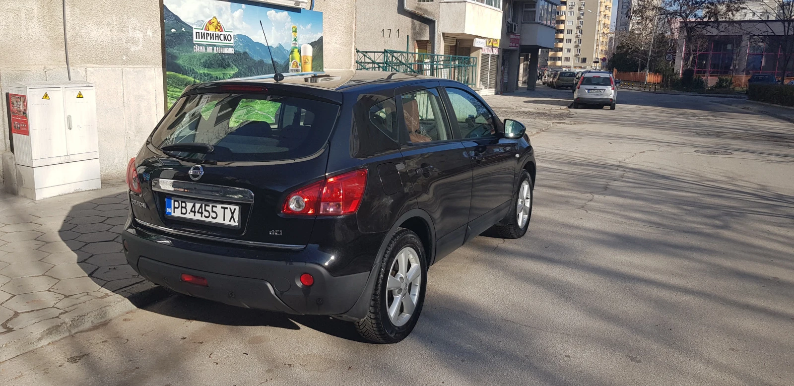 Nissan Qashqai Tekna, кожа, панорама, 4х4, Navi - изображение 4