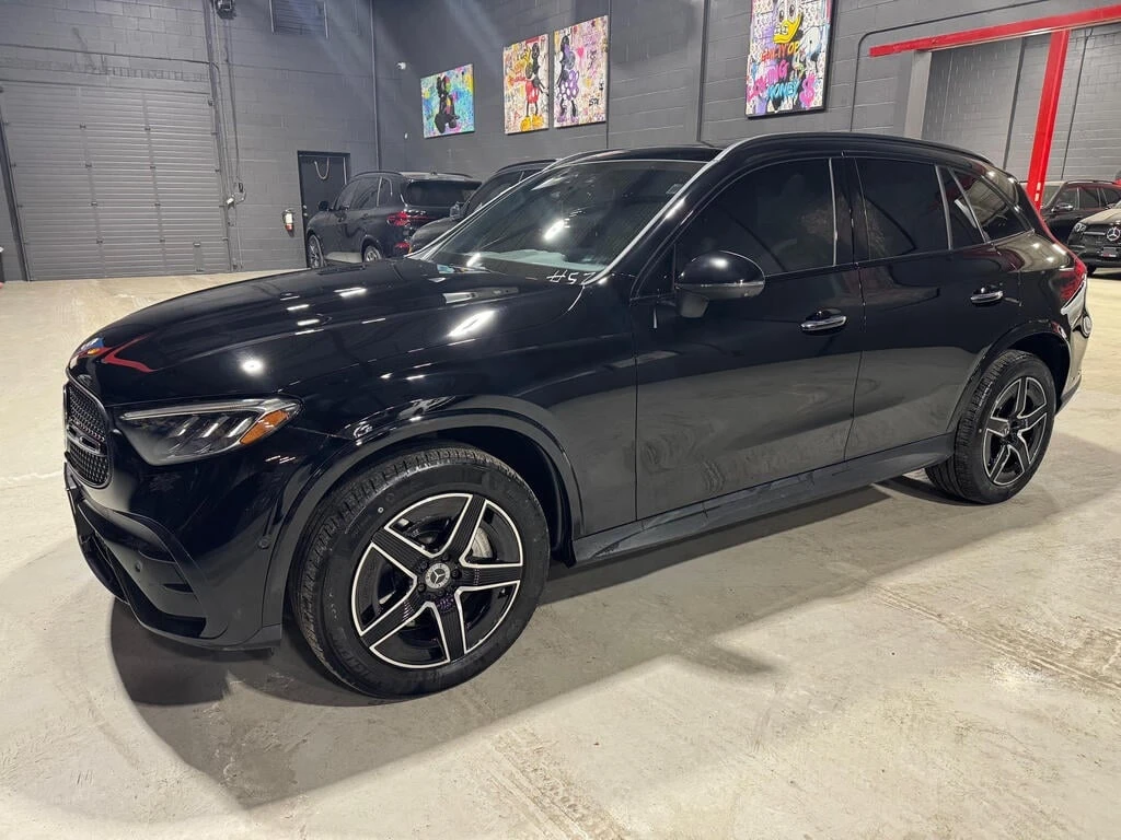 Mercedes-Benz GLC 300 4MATIC SUV CLEAN CARFAX! * CARFAX * БЕЗ ПЪРВ - изображение 2