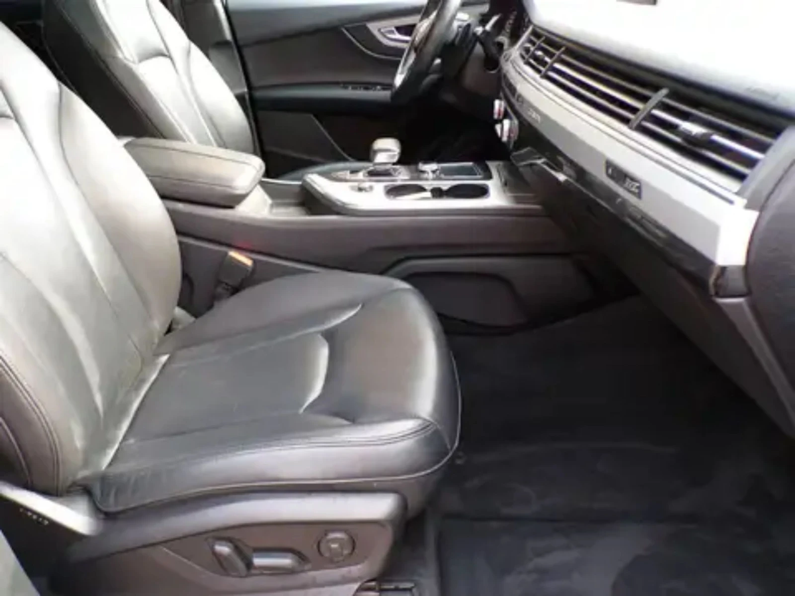 Audi Q7 2018/Sline/Pano/360/Bose/Подгрев/Обдух/122к.км - изображение 10