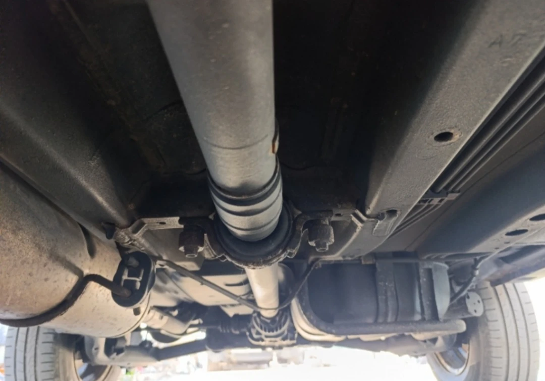 Honda Cr-v 2.0i klima, снимка 16 - Автомобили и джипове - 53829971