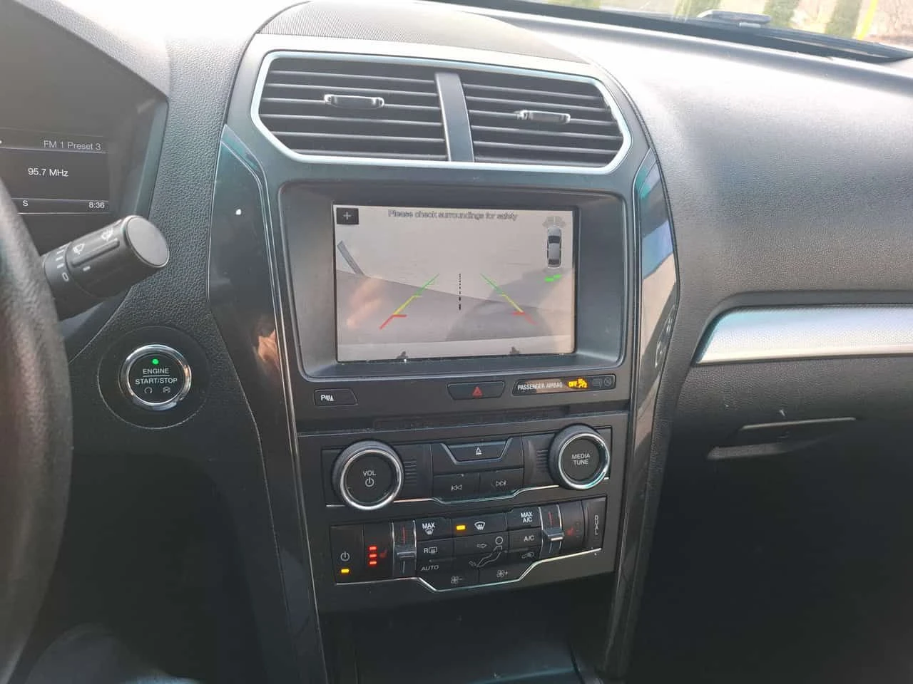 Ford Explorer * XLT * PANO* KEYLESS* ПОДГРЕВ* , снимка 16 - Автомобили и джипове - 54267281