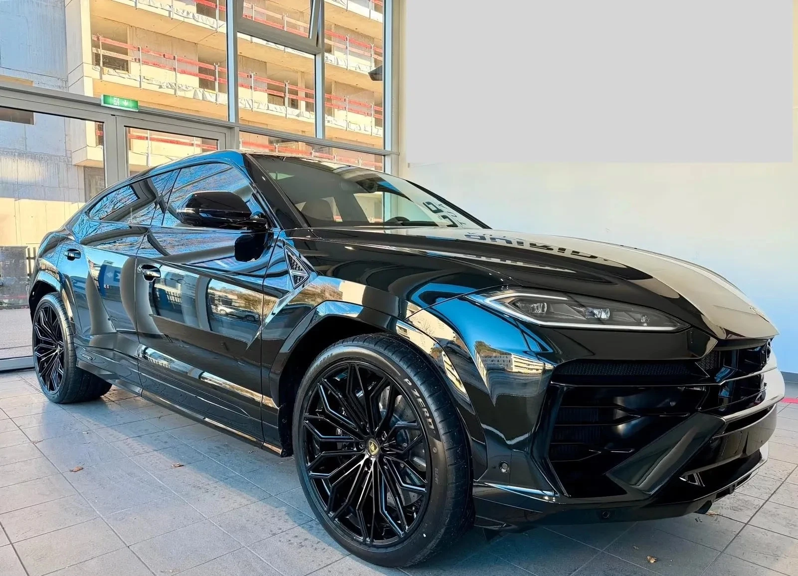 Lamborghini Urus SE 2.08л/100км, снимка 2 - Автомобили и джипове - 54332563