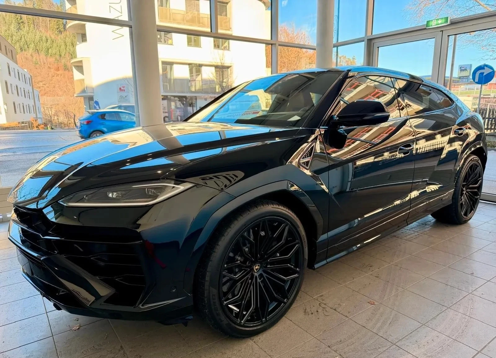 Lamborghini Urus SE 2.08л/100км