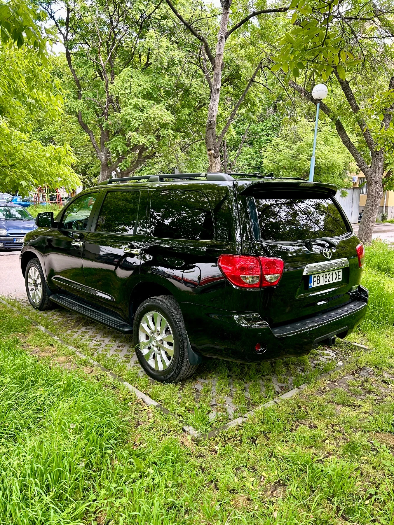 Toyota Sequoia Platinum, снимка 4 - Автомобили и джипове - 54402886