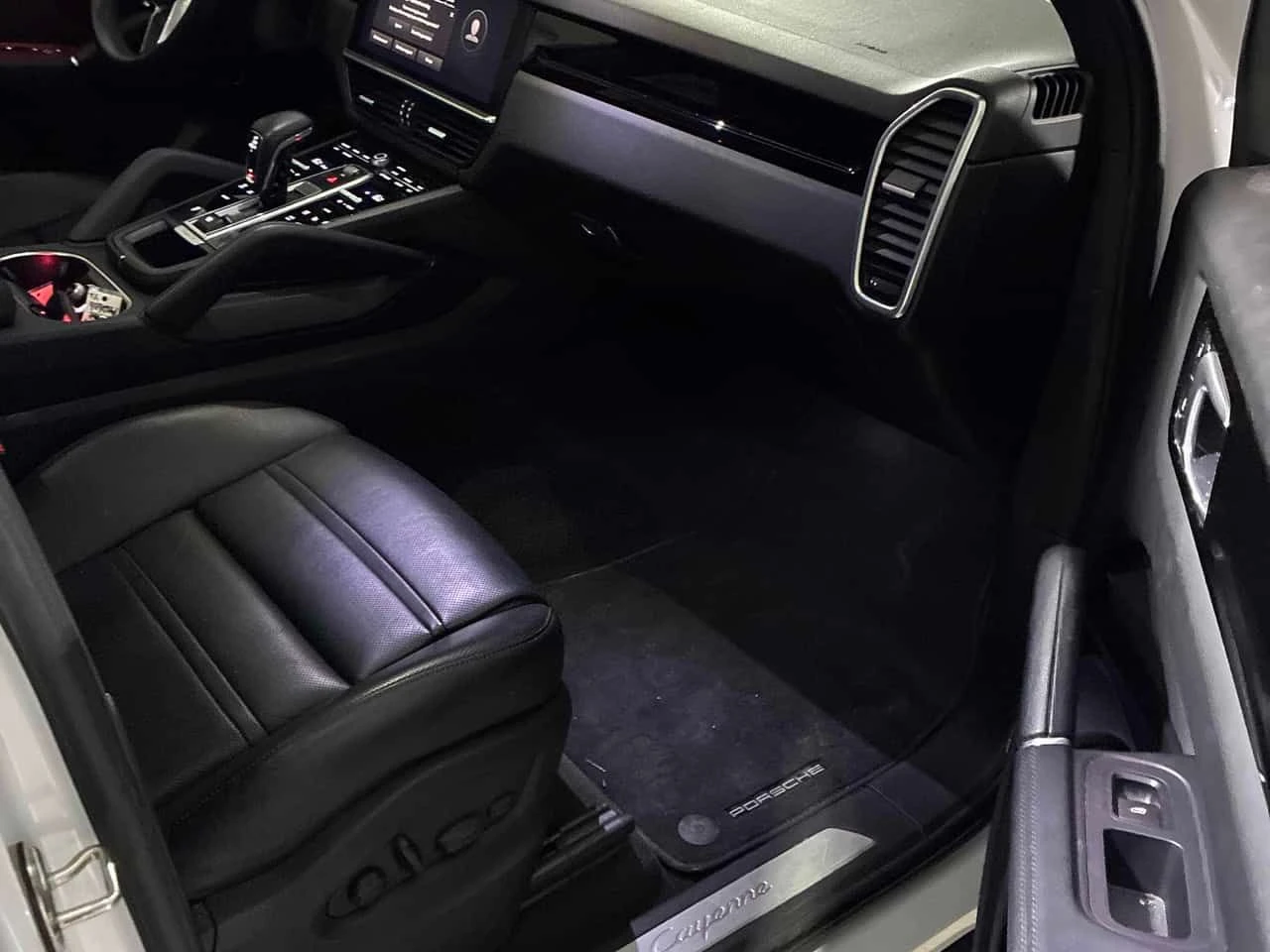 Porsche Cayenne AWD  CARFAX | Mobile.bg � ����������� 15