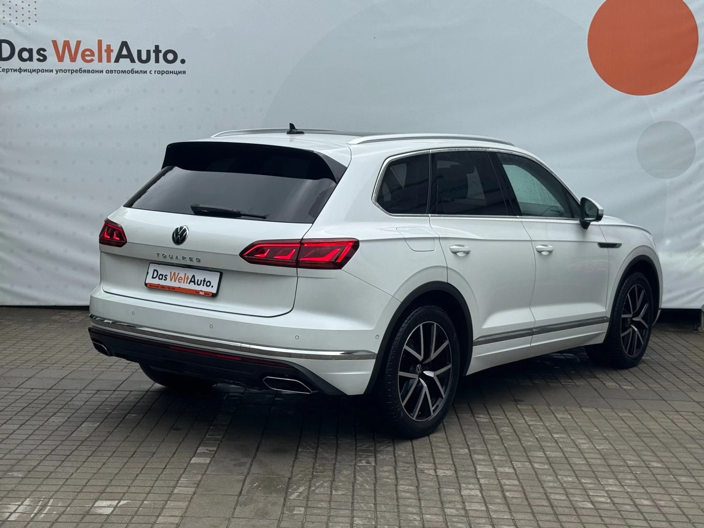 VW Touareg, снимка 2 - Автомобили и джипове - 55650311