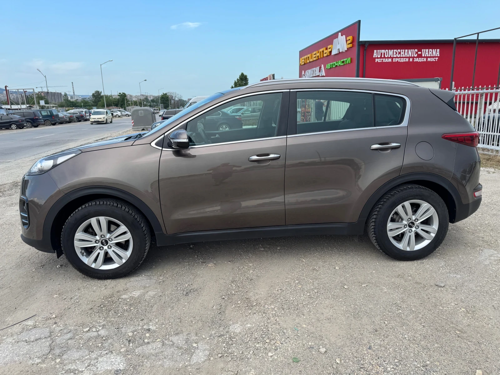 Kia Sportage 1.6 GDI EX+ , снимка 3 - Автомобили и джипове - 54780323