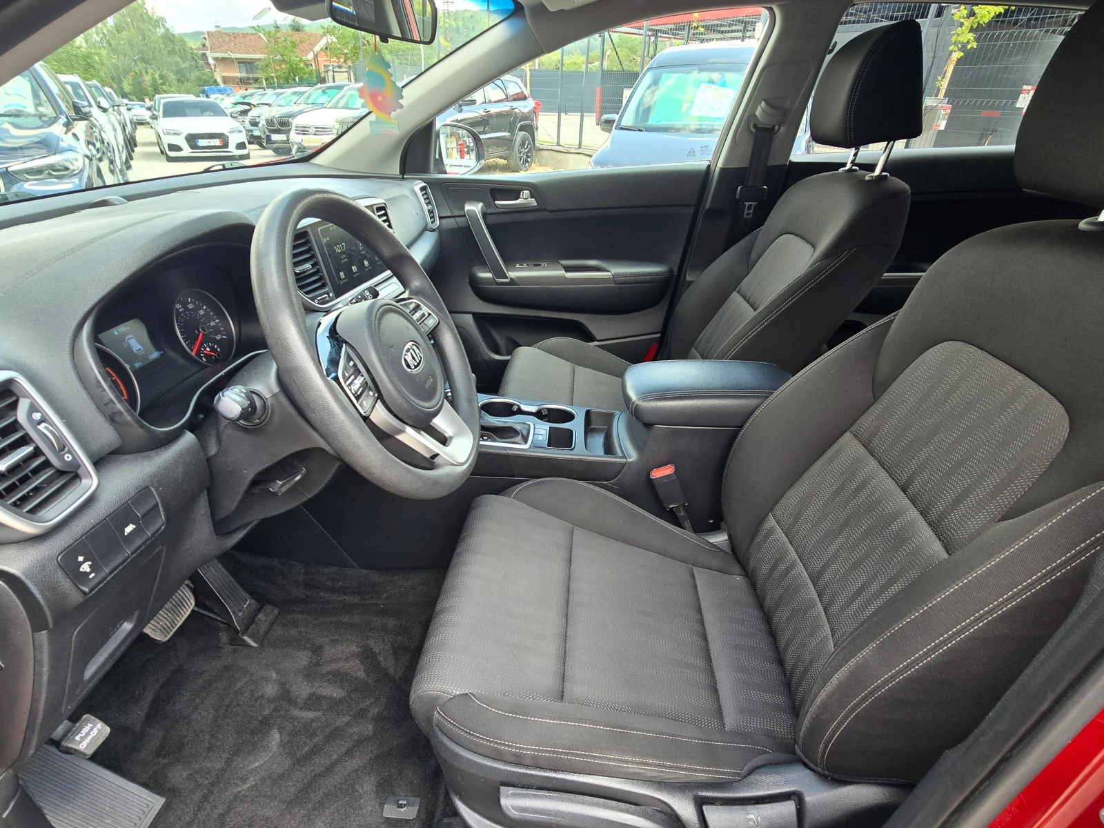 Kia Sportage 2.4i/АWD/Авт./Лизинг, снимка 8 - Автомобили и джипове - 55392777