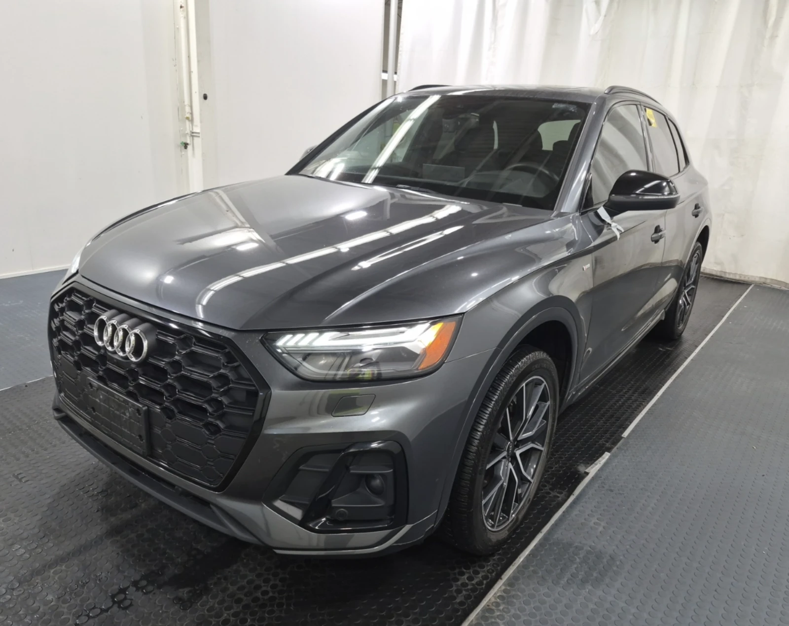 Audi Q5 TECHNIK / S-LINE / DISTRONIC / HEADUP, снимка 2 - Автомобили и джипове - 55486185