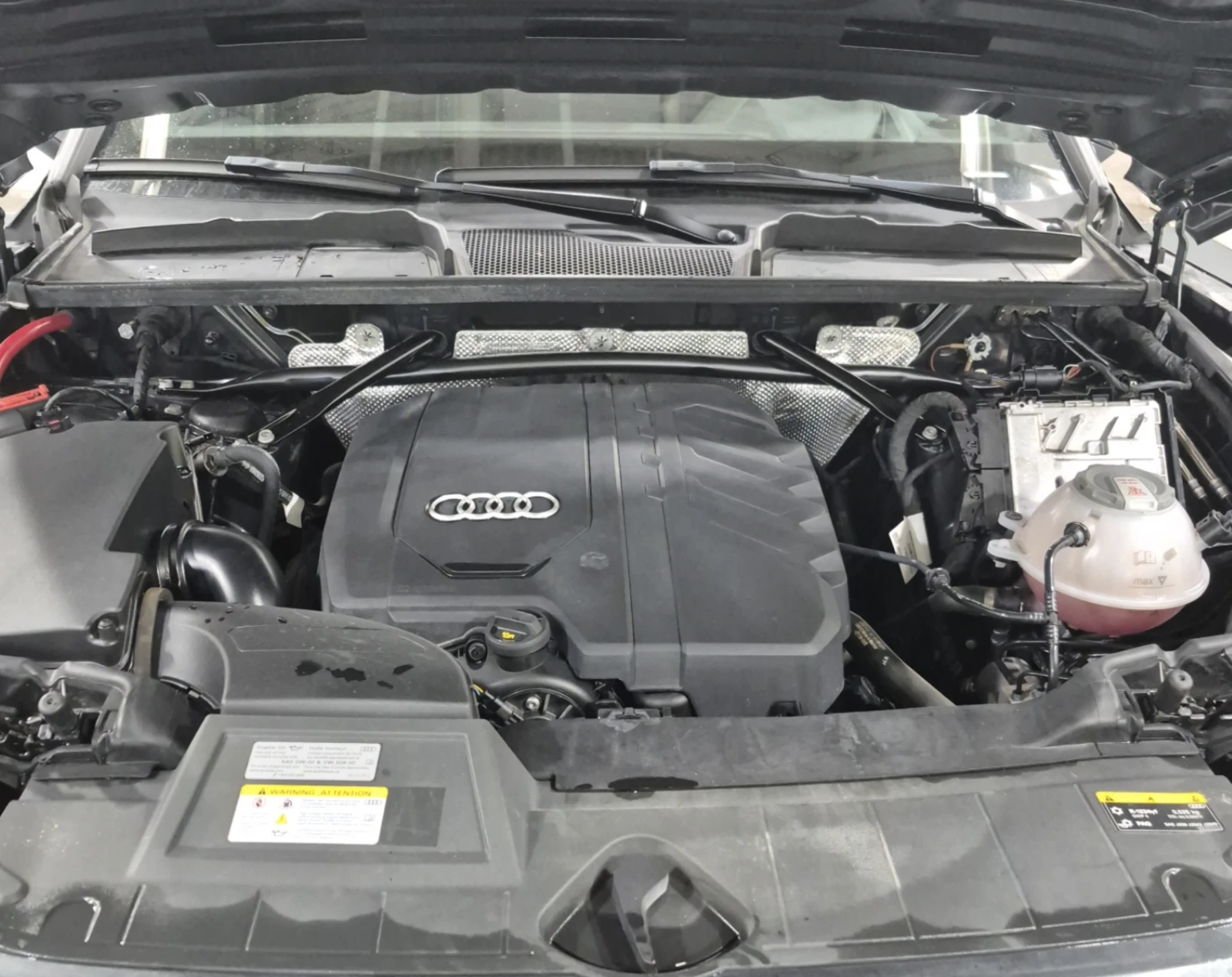 Audi Q5 TECHNIK / S-LINE / DISTRONIC / HEADUP, снимка 14 - Автомобили и джипове - 55486185
