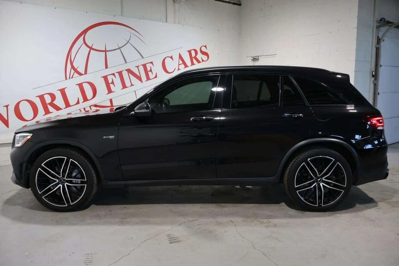 Mercedes-Benz GLC 43 AMG 4MATIC | DEALER SERVICED | CLEAN CARFAX , снимка 2 - Автомобили и джипове - 55750883
