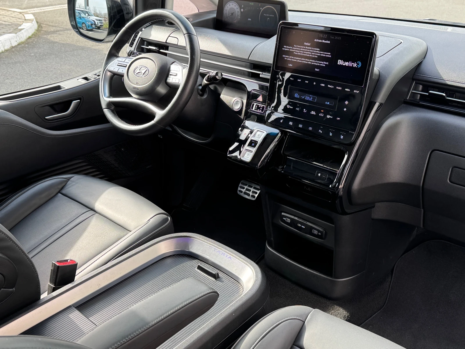 Hyundai Staria Luxury | Mobile.bg   11