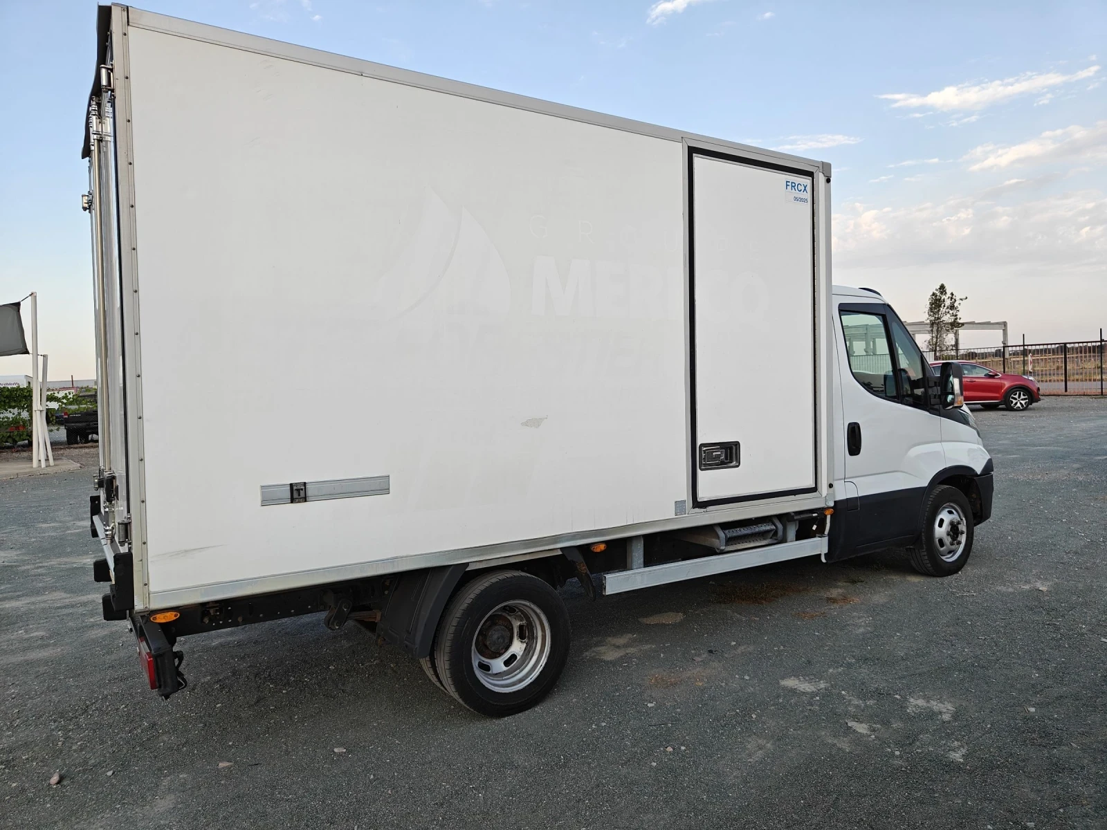 Iveco Daily 35C13 Carrier Xarios 350 - изображение 6