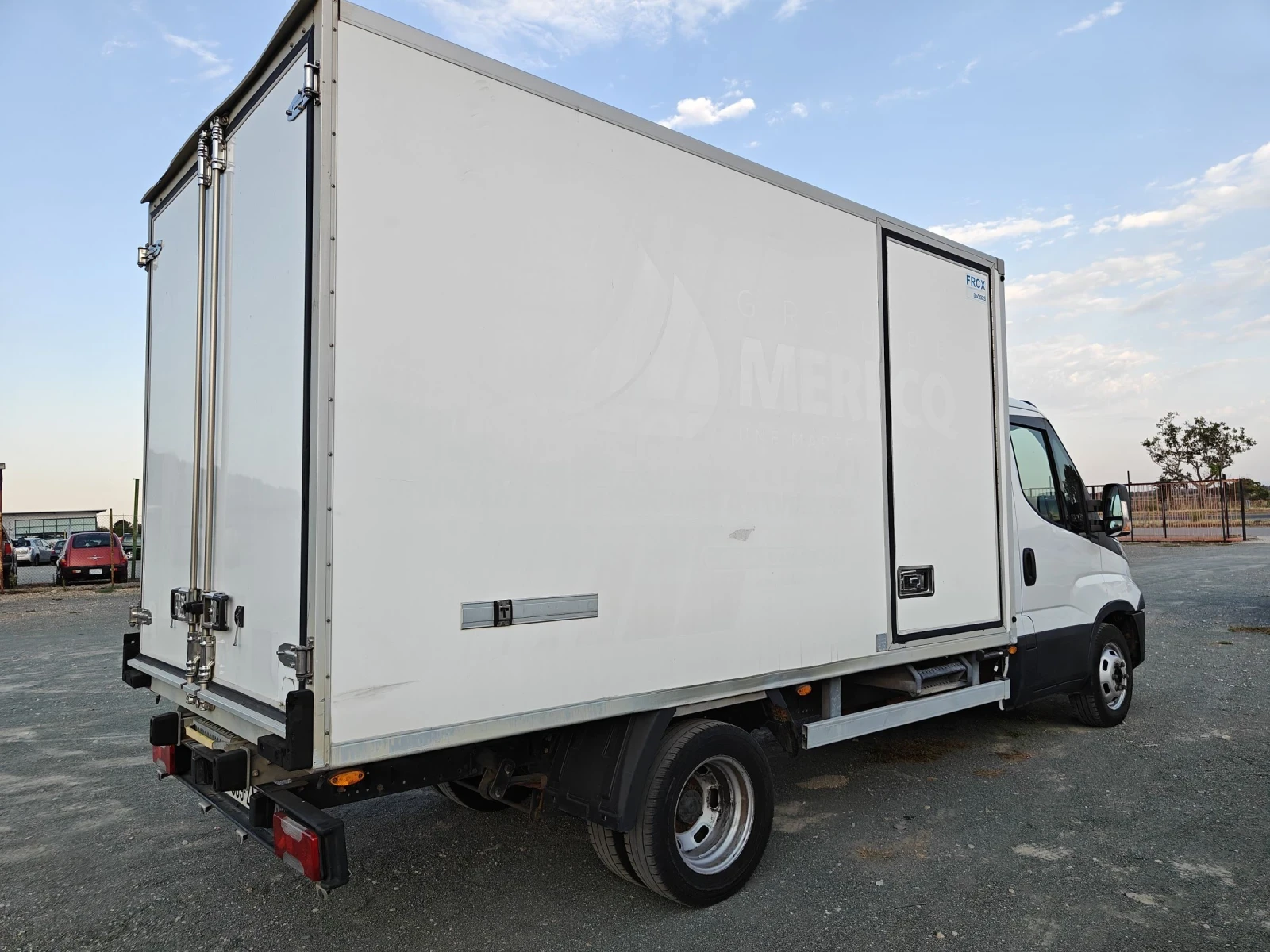 Iveco Daily 35C13 Carrier Xarios 350 - изображение 4