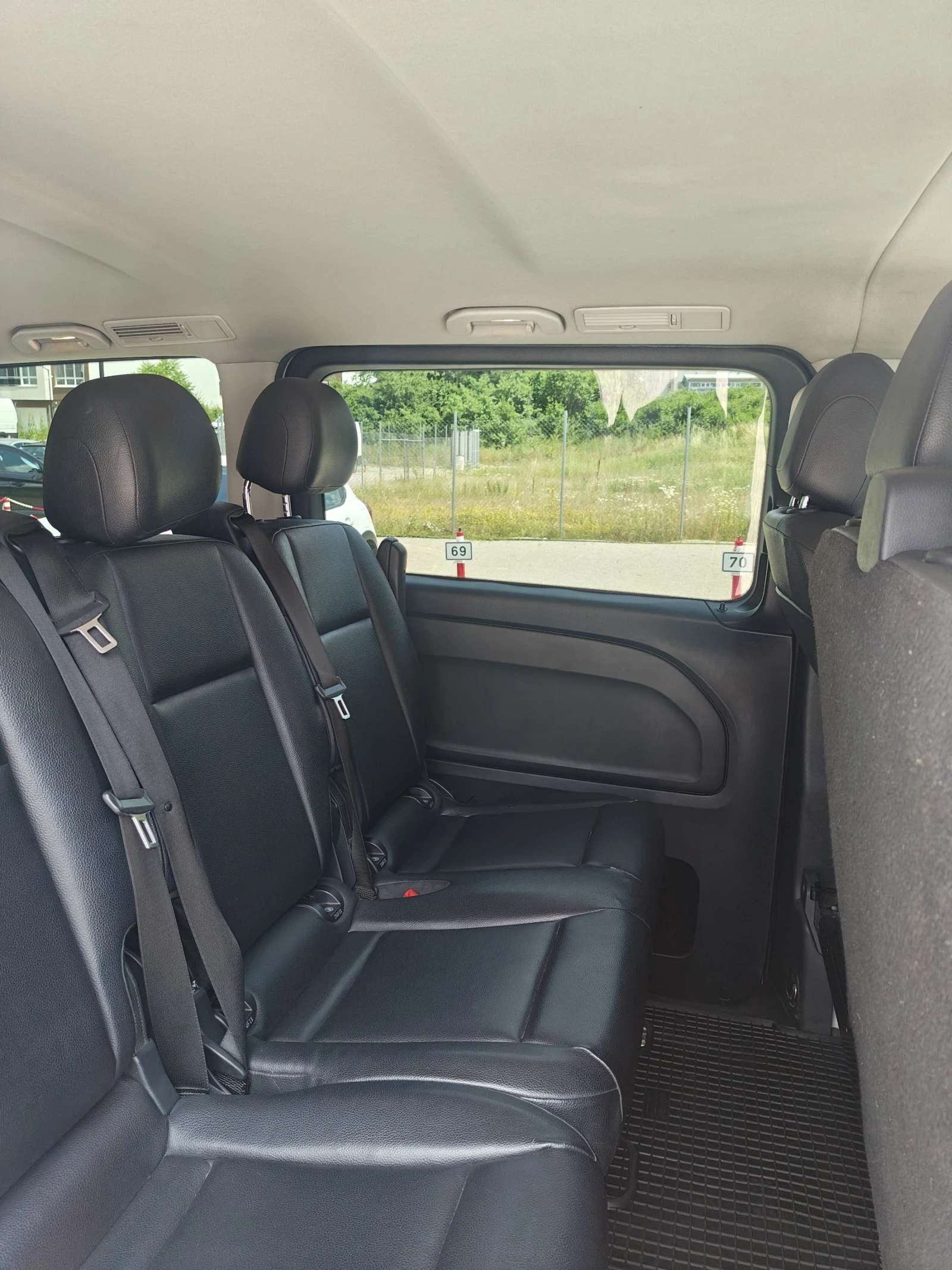 Mercedes-Benz Vito 114 Tourer 9 места, снимка 10 - Бусове и автобуси - 54982529