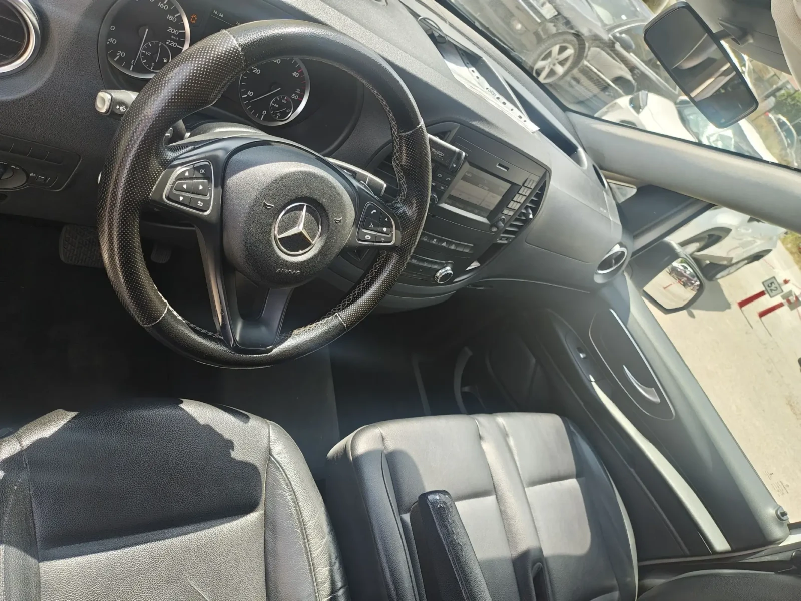 Mercedes-Benz Vito 114 Tourer 9 места, снимка 8 - Бусове и автобуси - 54982529