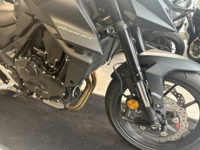 Honda Hornet 750 НОВ 0км. MAT BALLISTIC BLACK, снимка 10
