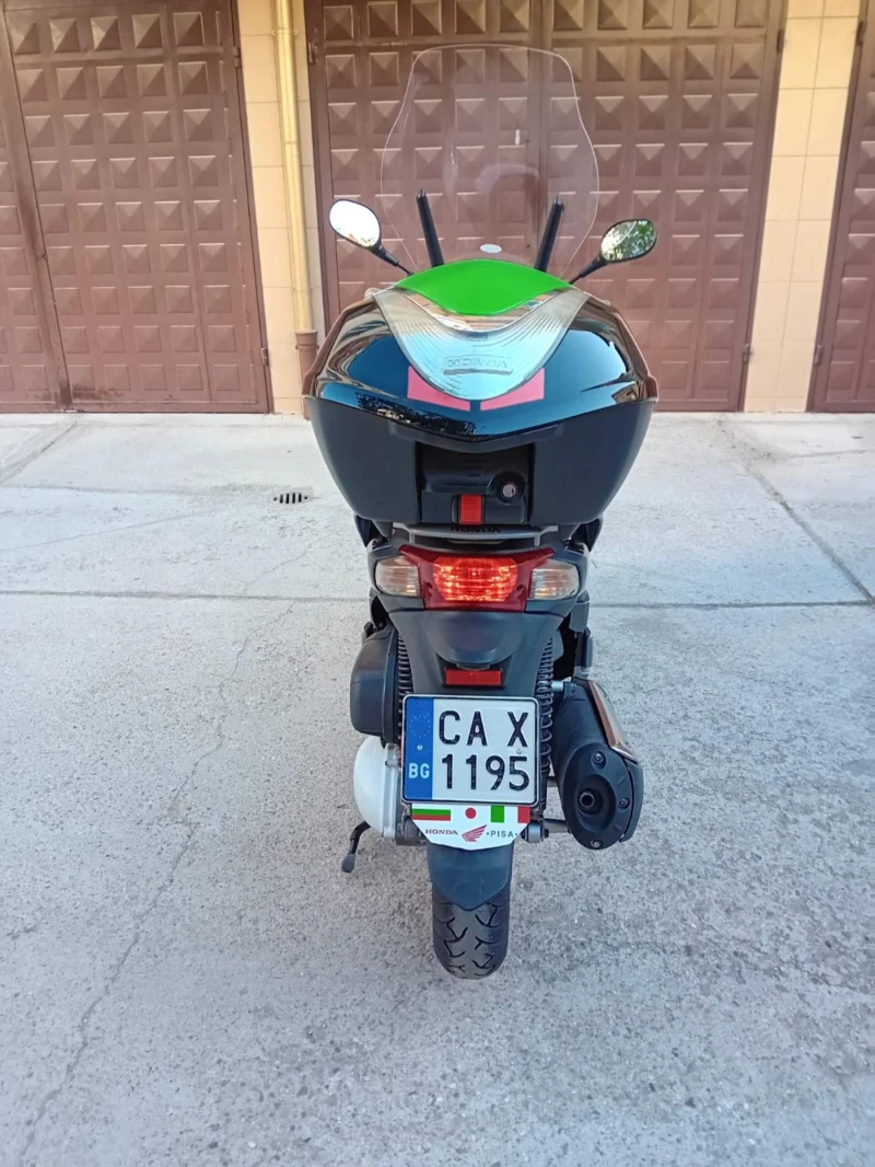 Honda Sh, снимка 15 - Мотоциклети и мототехника - 52408443