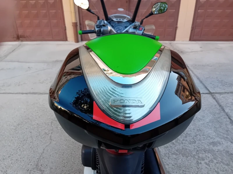 Honda Sh, снимка 6 - Мотоциклети и мототехника - 52408443