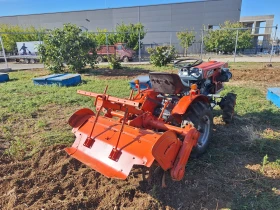 Трактор Kubota, снимка 2