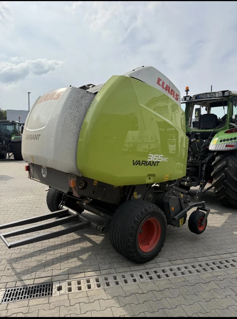 Балировачка Claas Variant 365 RC усиления модел , снимка 2 - Селскостопанска техника - 52516760