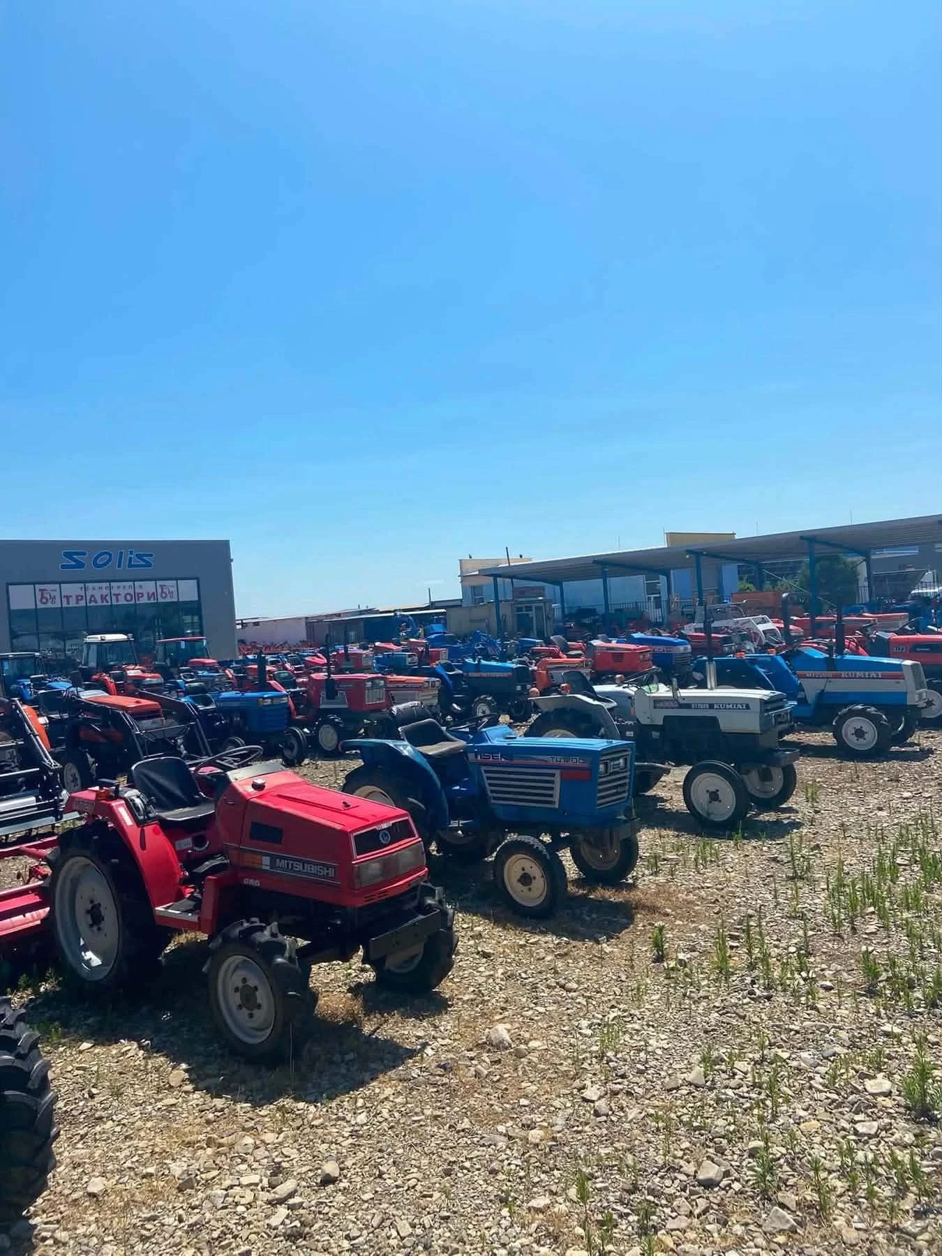 Трактор Kubota, снимка 11 - Селскостопанска техника - 56209436