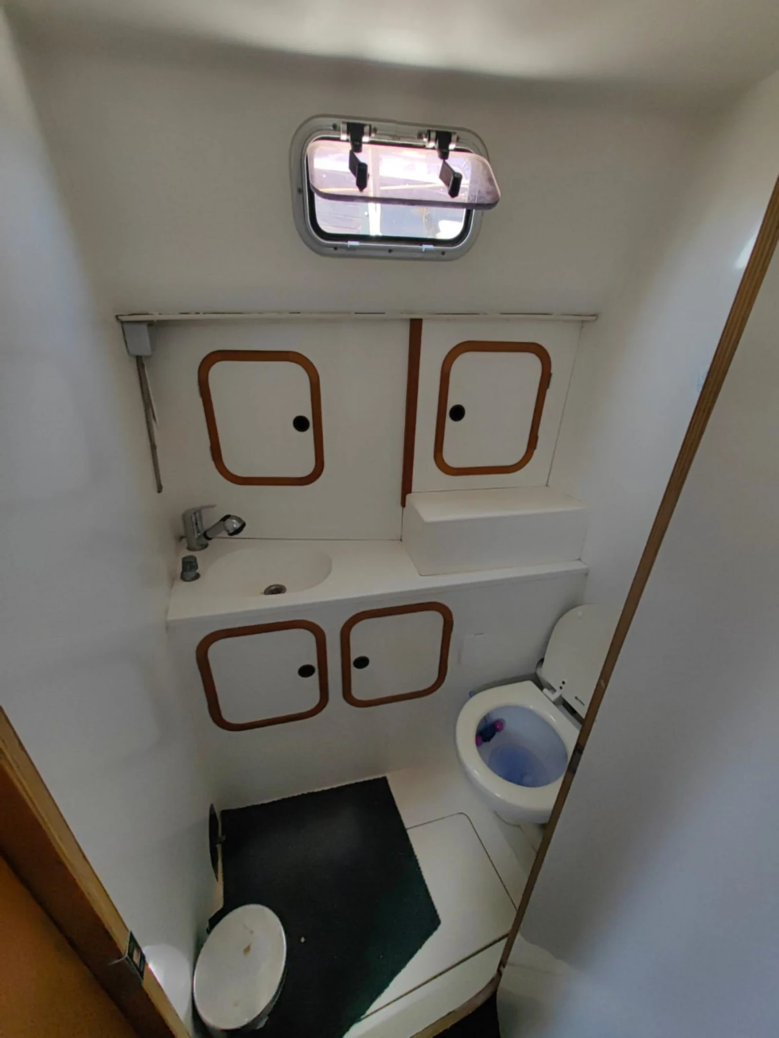   Camper & Nicholsons Samson 35 | Mobile.bg   15