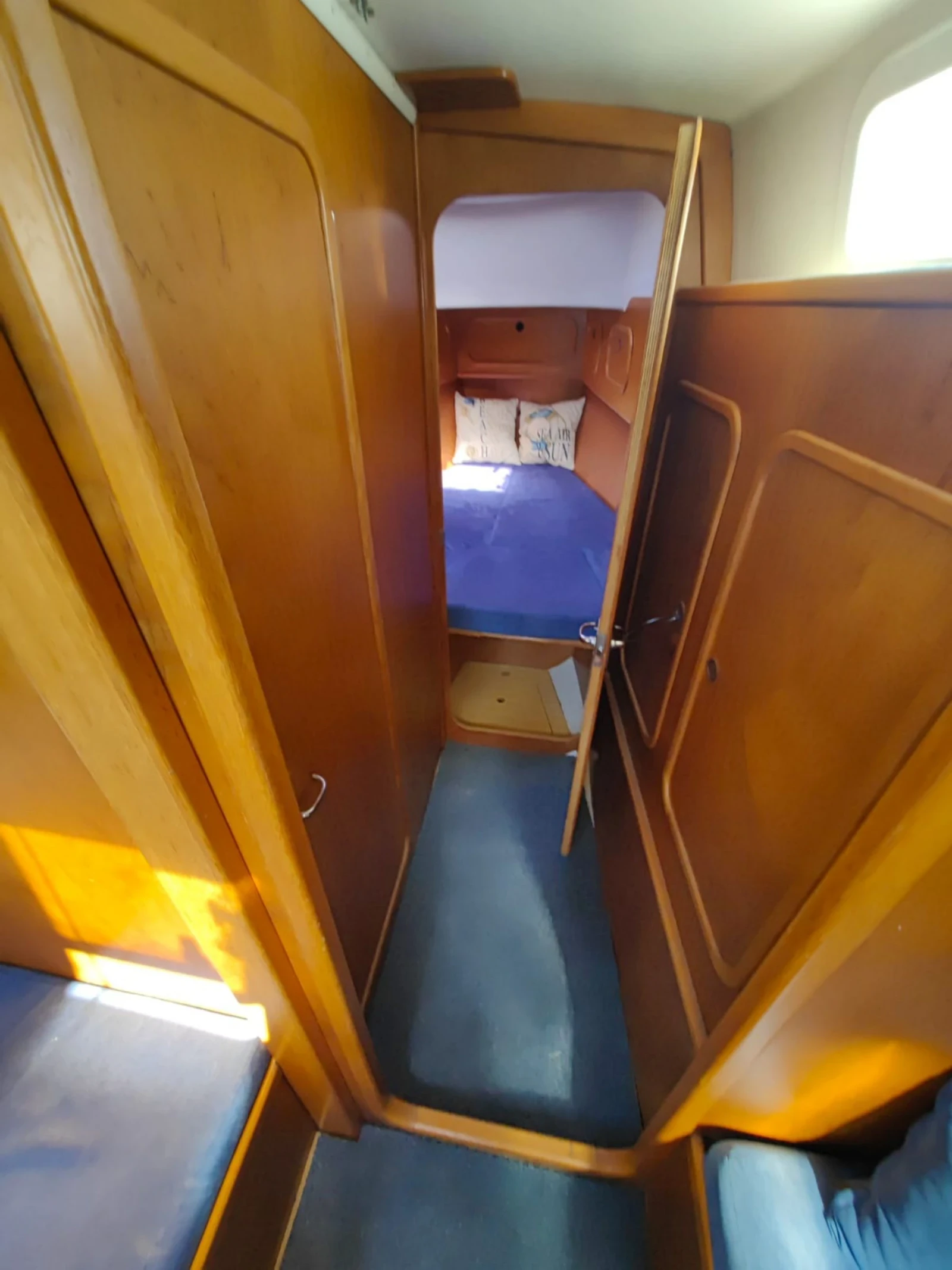   Camper & Nicholsons Samson 35 | Mobile.bg   16