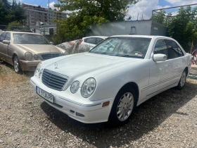 Mercedes-Benz E 320 2 броя, снимка 1