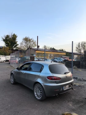 Alfa Romeo 147 ., снимка 1