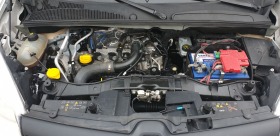 Renault Kangoo, снимка 14 - Автомобили и джипове - 45306879