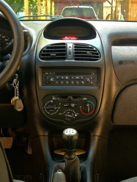 Обява за продажба на Peugeot 206 ~5 200 лв. - изображение 6