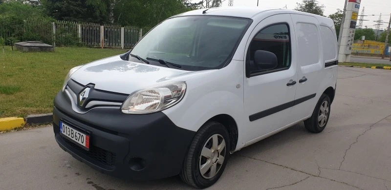 Renault Kangoo, снимка 1 - Автомобили и джипове - 45306879