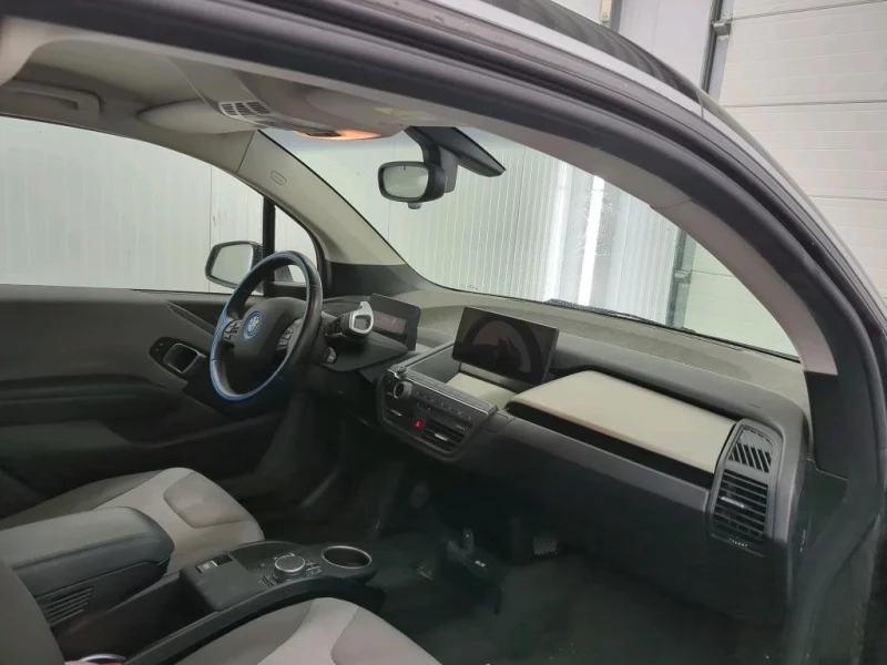 BMW i3, снимка 3 - Автомобили и джипове - 48601390