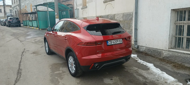 Jaguar E-pace D150, снимка 4 - Автомобили и джипове - 48755596