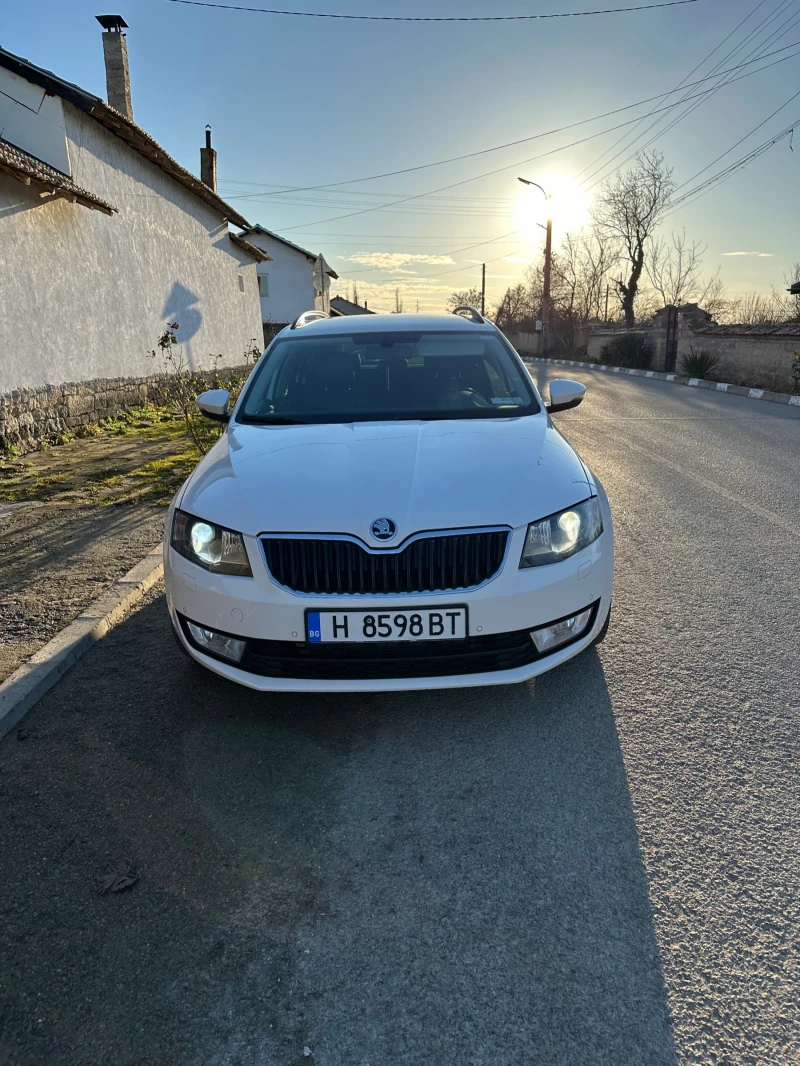 Skoda Octavia 4x4 DSG, снимка 2 - Автомобили и джипове - 48881525