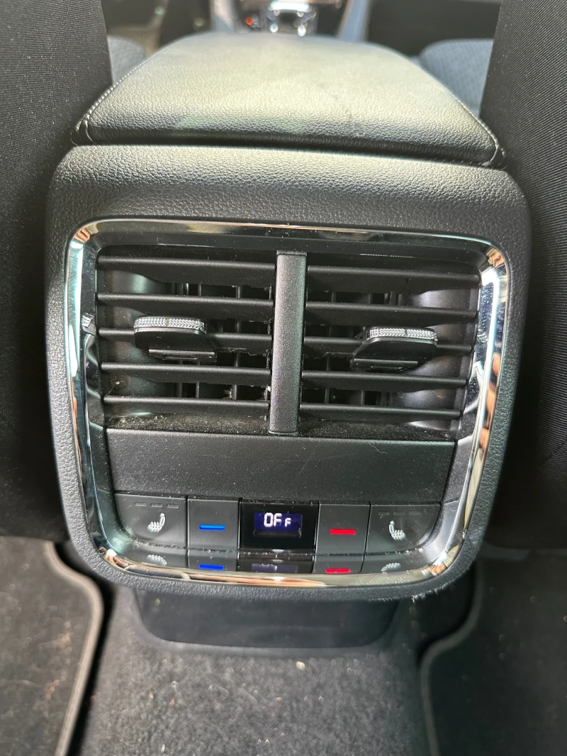 Skoda Octavia First Edition 2.0TDI 147824км, снимка 14 - Автомобили и джипове - 52007501