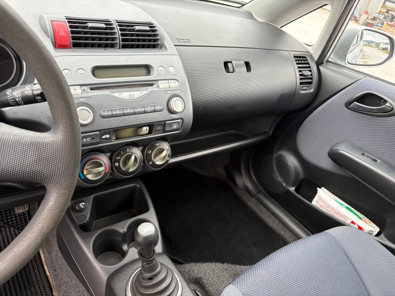 Honda Jazz, снимка 7 - Автомобили и джипове - 52020780