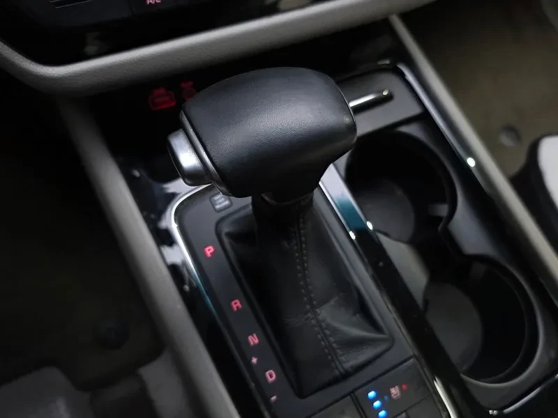Kia Carnival  9-Seater Prestige | Mobile.bg � ����������� 9