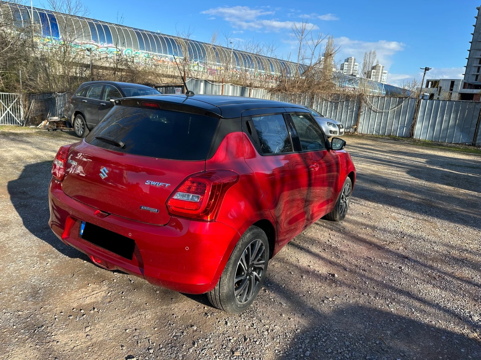 Suzuki Swift 1.2 HYBRID - изображение 5