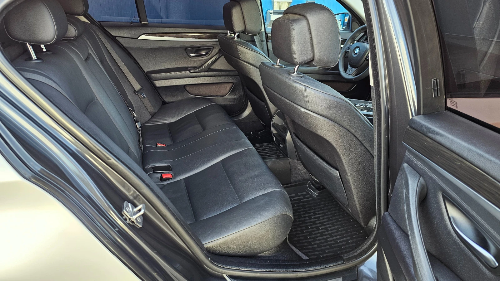 BMW 525 D x-Drive  | Mobile.bg   12