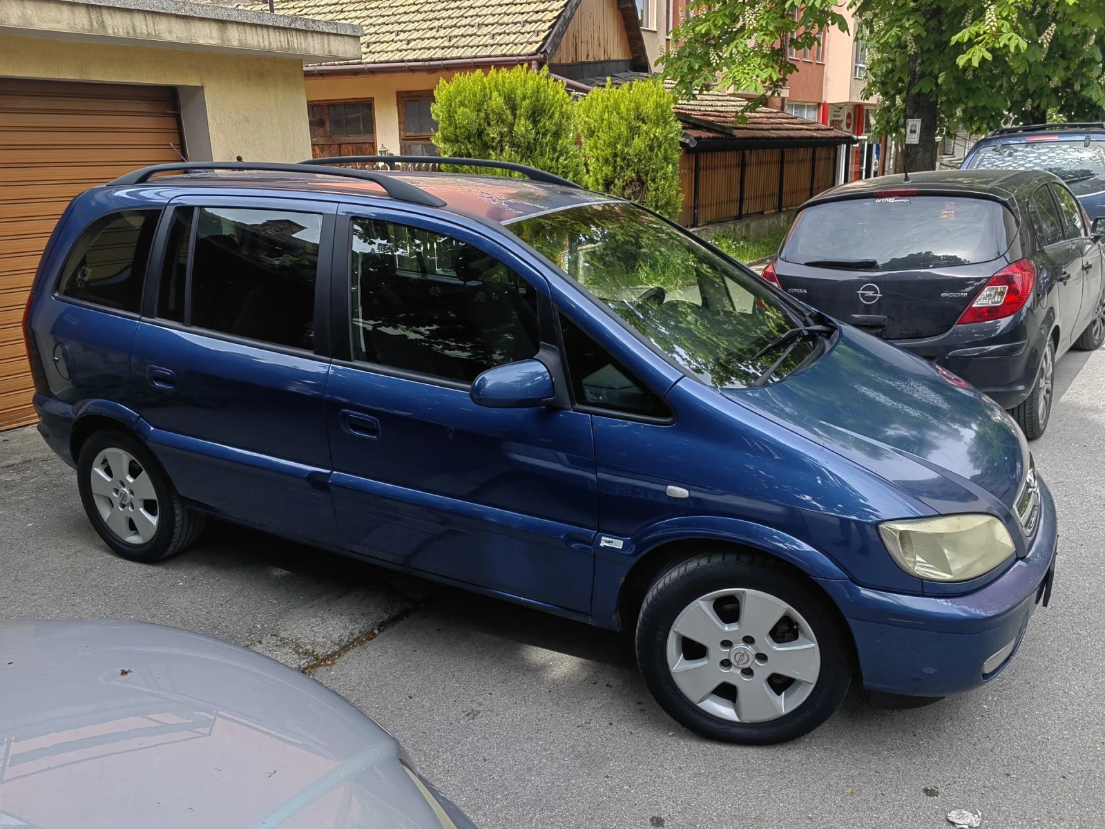 Opel Zafira 2.0 - изображение 3