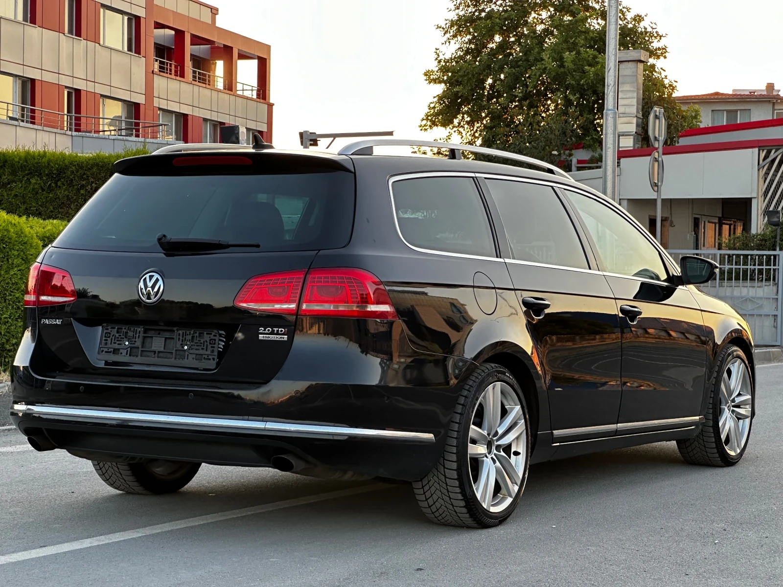 VW Passat 2.0TDI 170кс* HIGHLINE* 4Motion* Камера* Подгрев - изображение 5