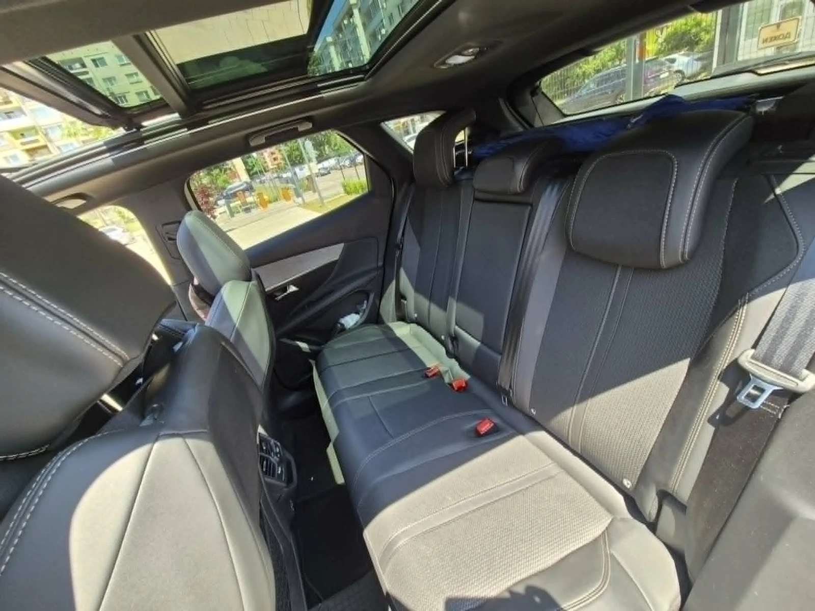 Peugeot 3008 GT PLUG -IN HYBRID 225 ACC, снимка 10 - Автомобили и джипове - 54157620