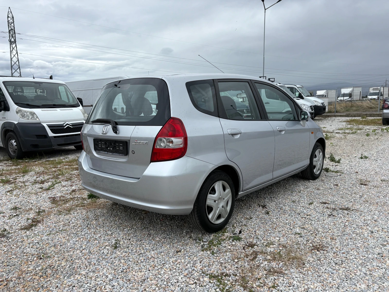Honda Jazz  - изображение 5