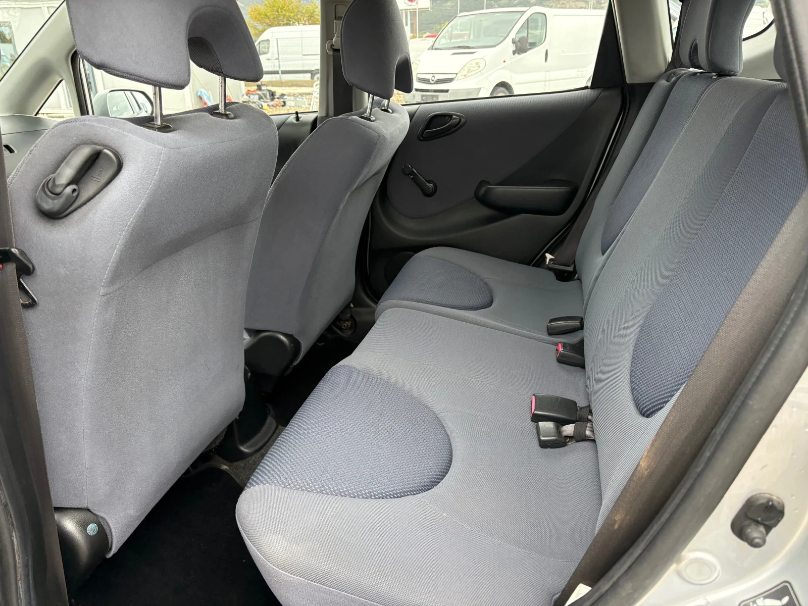 Honda Jazz  - изображение 8