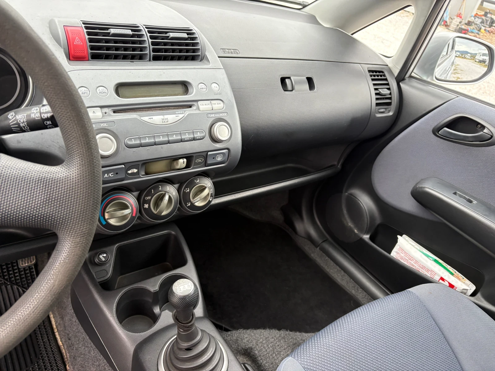 Honda Jazz  - изображение 7
