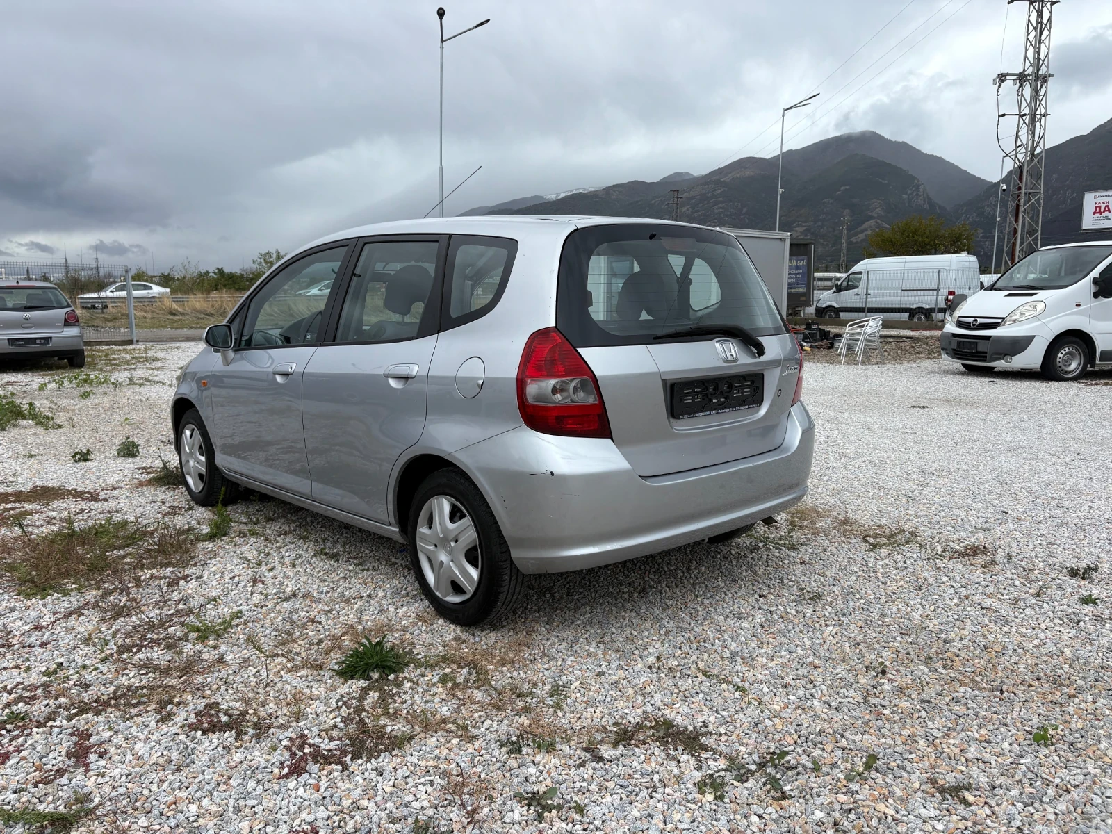 Honda Jazz  - изображение 4