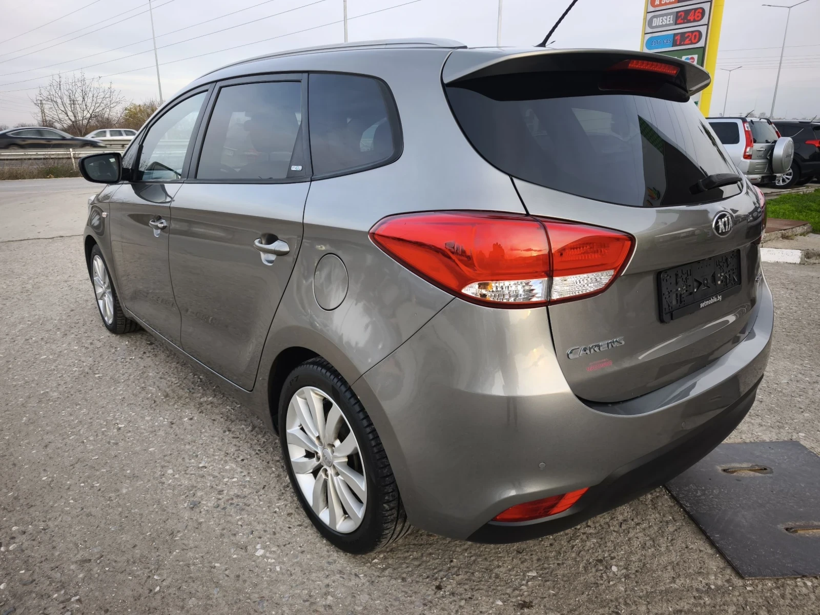 Kia Carens 1.7d EVRO 6B 7M FULL SERVICE NEW !!! - изображение 5