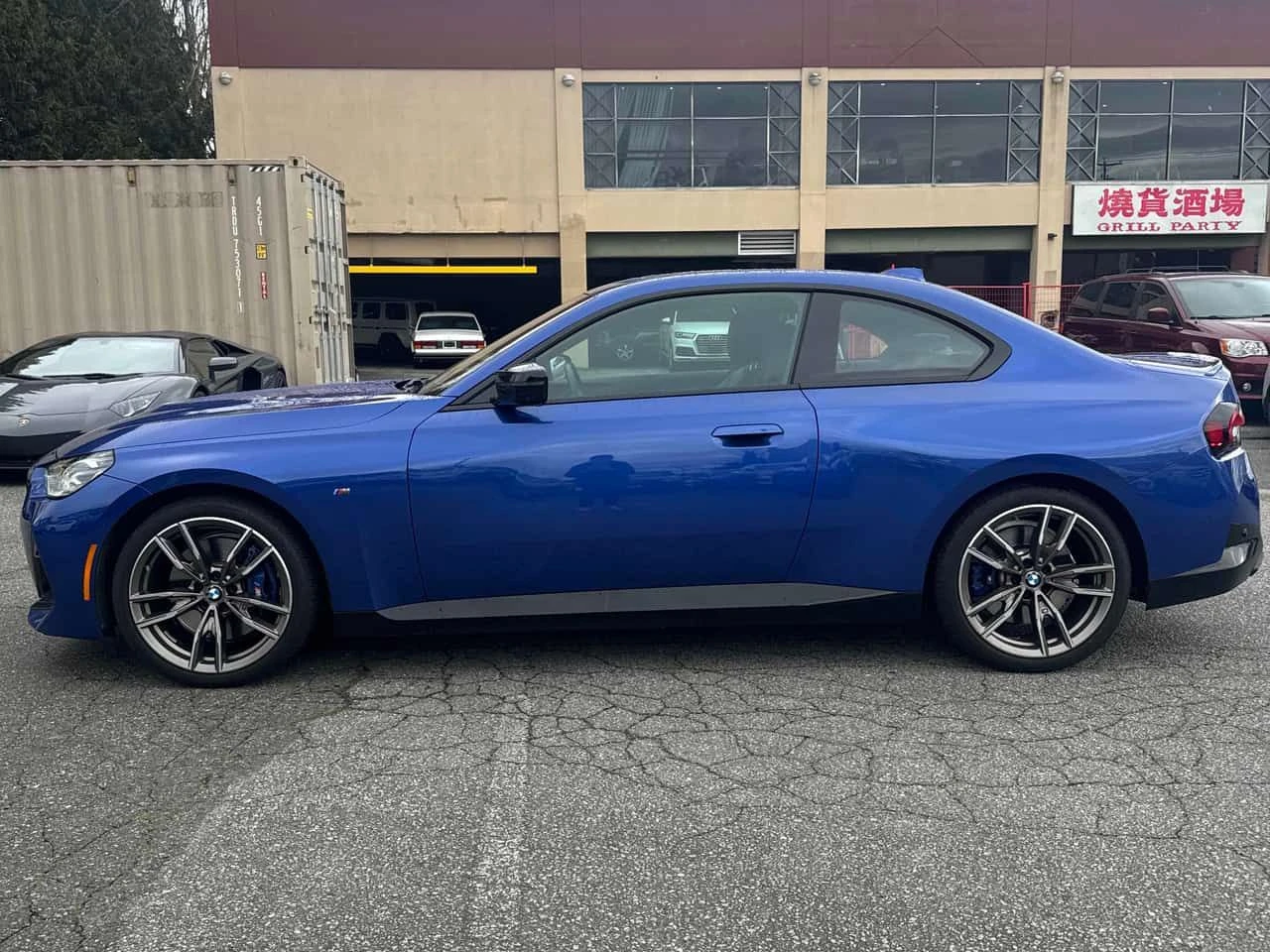 BMW 240 * xDrive * CARFAX * 360 * HEAD UP * HARMAN KARDON, снимка 2 - Автомобили и джипове - 53755910